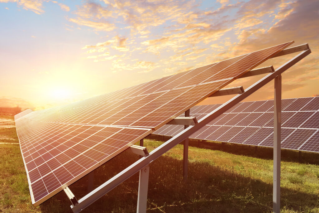Análise de viabilidade econômica em projetos de energia solar: Como tomar a melhor decisão?